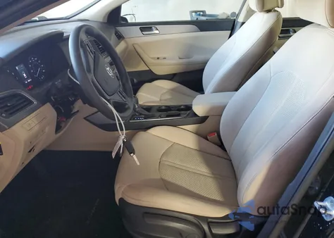 2017 Hyundai Sonata Se z USA, uszkodzony, nr VIN 5NPE24AF7HH450821